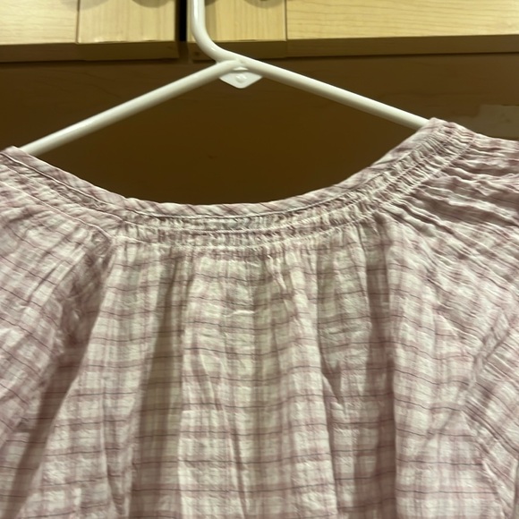 Rails plaid pullover.  Pink based with gathered sleeves.  Lightweight. - Picture 6 of 7